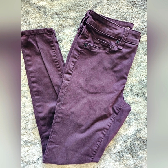 Universal threads high-rise skinny jeggings 0/25R 26x27 eggplant - Picture 2 of 9